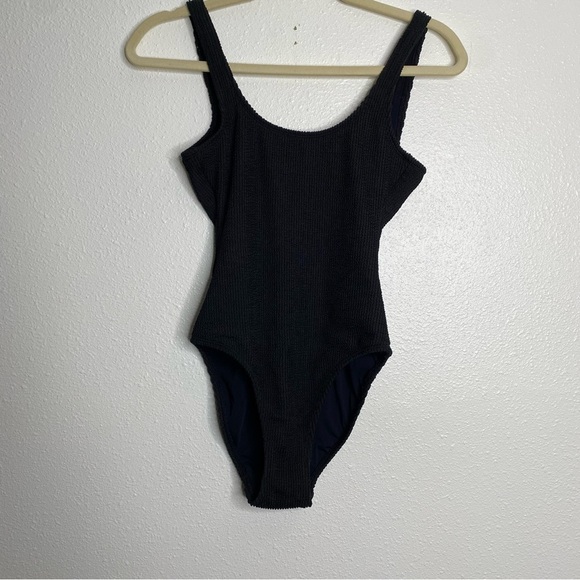 Good American Always Fits One Piece Swimsuit XS - Picture 3 of 6